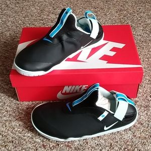 NIB Nike Zoom Pulse